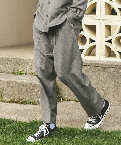 MR.OLIVE / PEACHSKIN STRETCH GABARDINE / 2TACK WIDE EASY PANTS / ミスターオリーブ ピーチスキンストレッチギャバジン 2タックワイドイージーパンツ